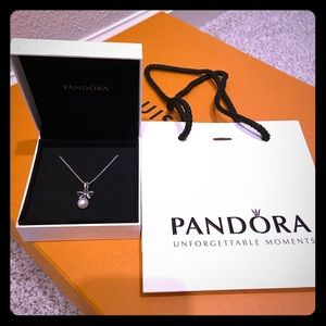 Pandora pearl necklace
